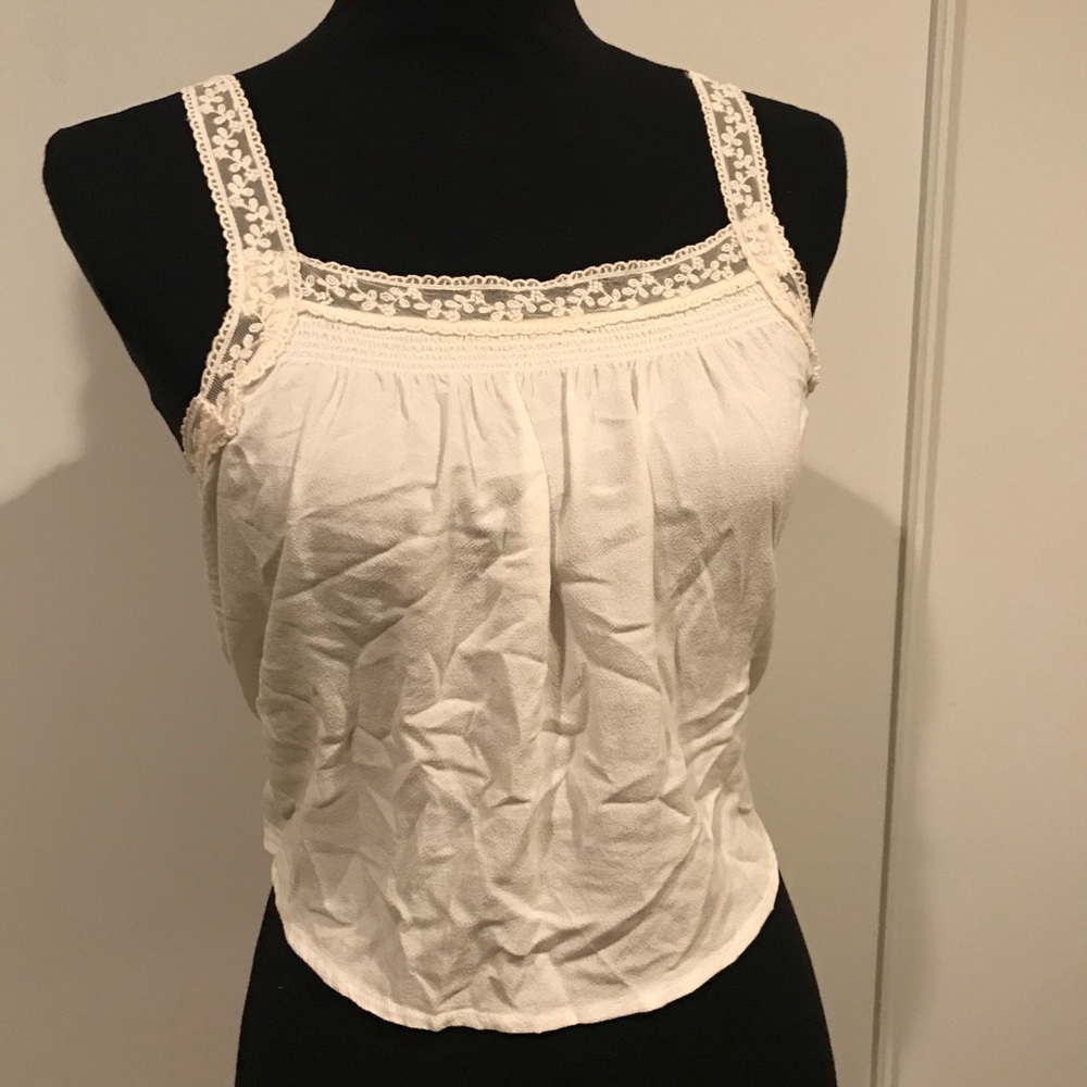 Dainty little Tank Top